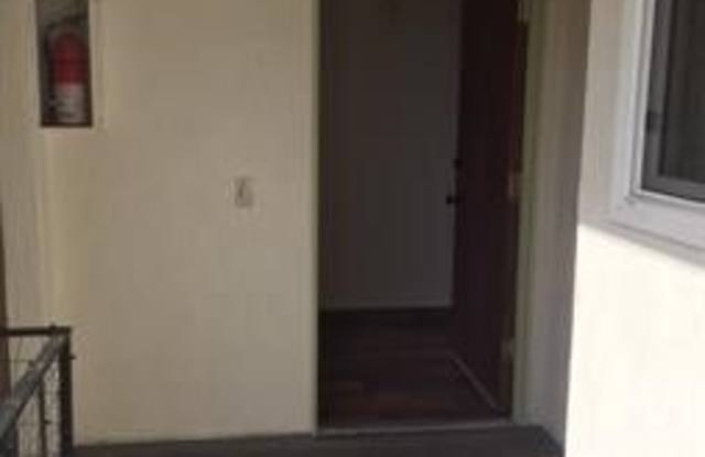 15871 S Myrtle Avenue Gallery 4