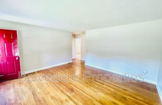 1405 Glenside Drive Gallery 2