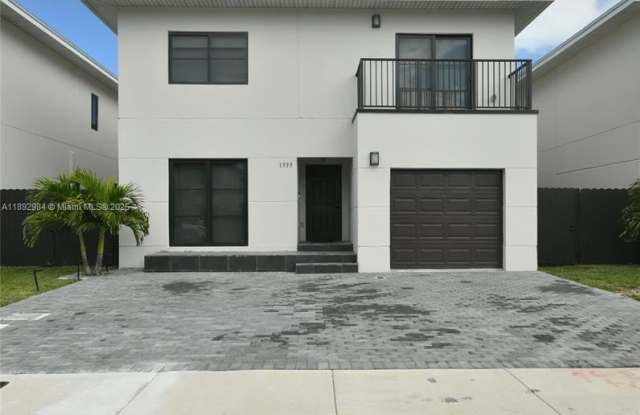 1339 NW 2nd Ln - 1339 Northwest 2nd Lane, Florida City, FL 33034