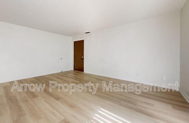 201 E Arbor-102E Gallery 3