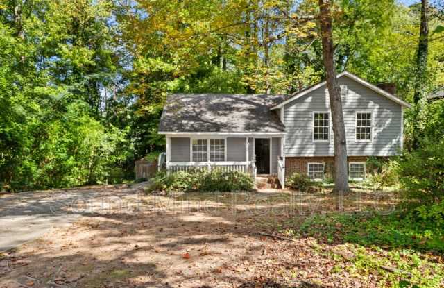 305 Golf Course Drive photos photos