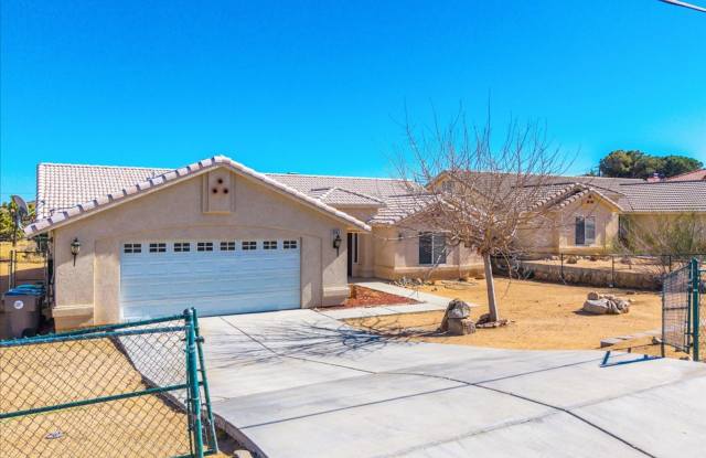 Welcome to your 4 bedroom 2 bath home! - 8065 Church Street, Yucca Valley, CA 92284