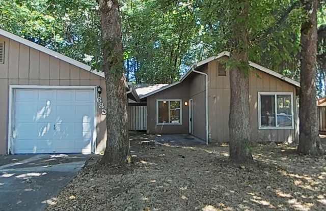 3 Bedroom Duplex ~ Close to 9th Street ~ Pet Friendly photos photos 3 Bedroom Duplex ~ Close to 9th Street ~ Pet Friendly photos photos