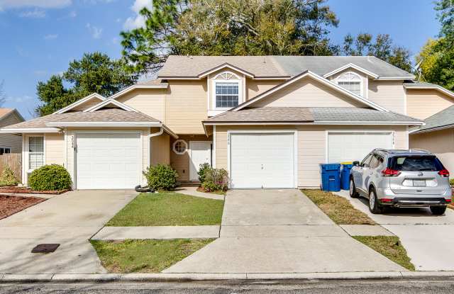 3546 RAIN FOREST DR W Gallery 2