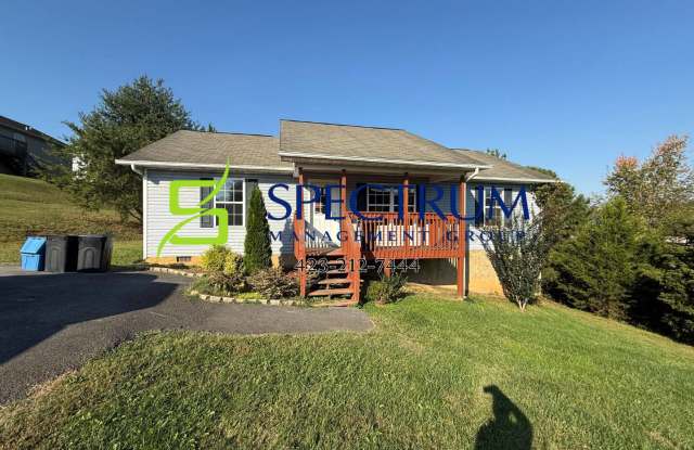 3 bedroom 2 bath single family home Newport, TN Gallery 1