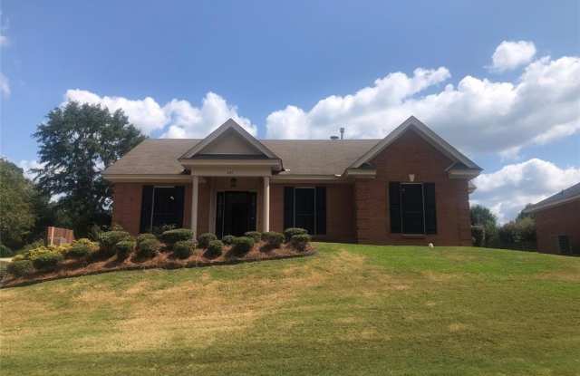 491 Greystone Way Gallery 1