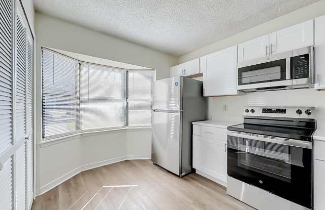 9322 GENNA TRACE Trail Gallery 4