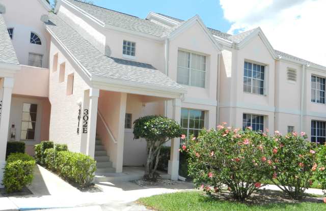 301 Muirfield Court photos photos