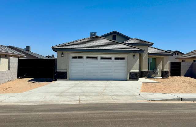 Newer San Luis Three Bedroom Home photos photos Newer San Luis Three Bedroom Home photos photos