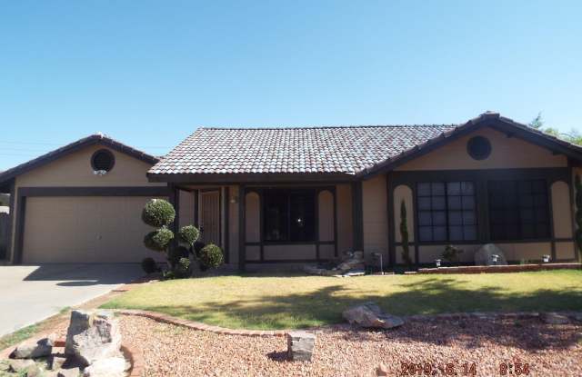 5648 W VILLA THERESA Drive - 5648 West Villa Theresa Drive, Glendale, AZ 85308