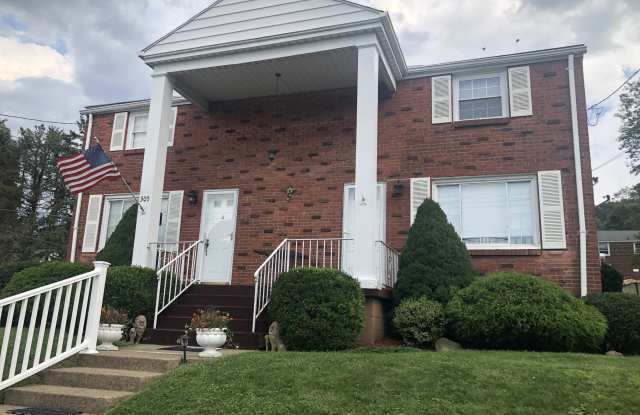 305 East Edgewood Avenue - 1 - 305 East Edgewood Avenue, Trafford, PA 15085