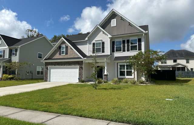 *Available Now* 5029 Castleoak Drive in East Buckhead! photos photos