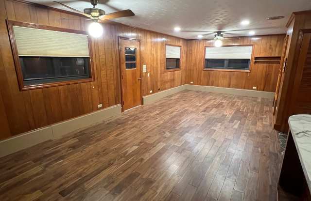 2294 Sparta Road - 2294 Sparta Road, Mulberry, NC 28659