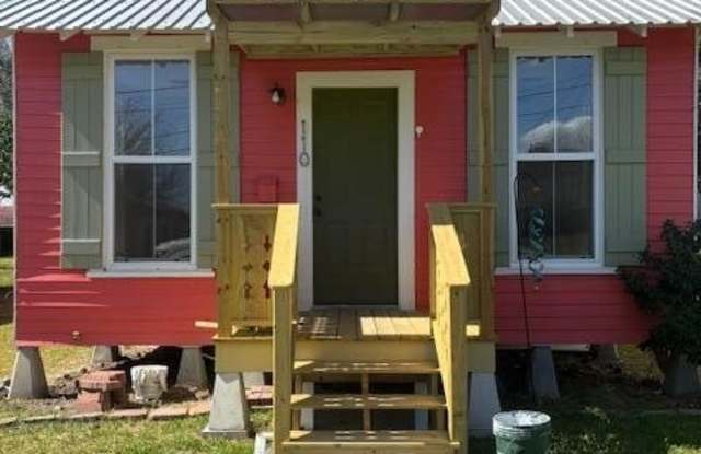 110 Patin Street photos photos