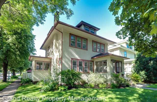 2117 Carroll Ave - 2117 West Carroll Avenue, St. Paul, MN 55104