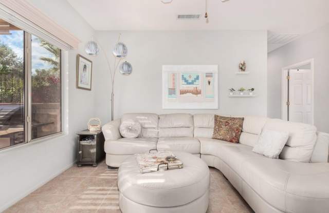 16215 W Desert Winds Drive Gallery 3