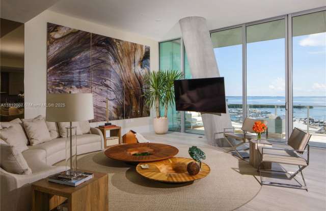 2675 South Bayshore Drive photos photos