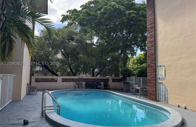 680 Miller Dr Gallery 2