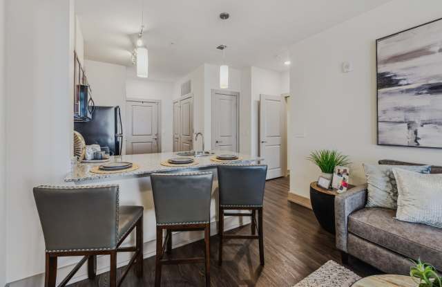 Steelyard Apartments Gallery 3