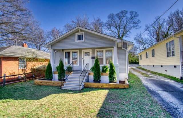 Renovated 3 Bedroom Near UNCG photos photos