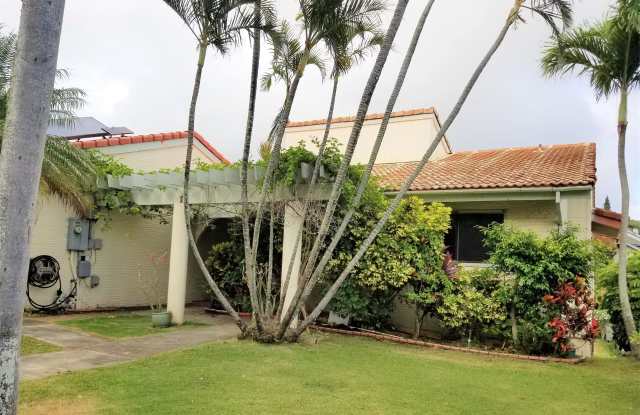 1063 Kamookoa Place Gallery 2