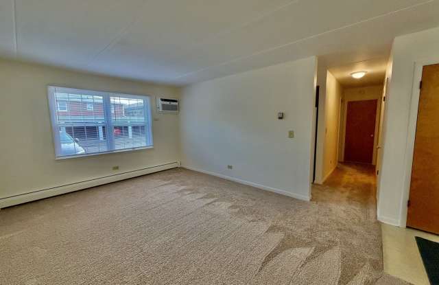 130 Douglas Avenue Gallery 3