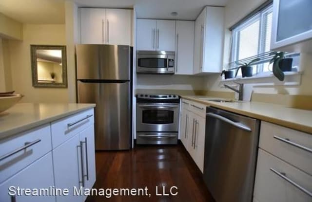 8922 Battery Pl #12 - 8922 Battery Lane, Bethesda, MD 20814