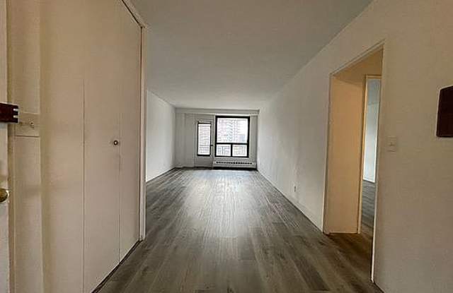 6135 98th St Apt 9L photos photos 6135 98th St Apt 9L photos photos