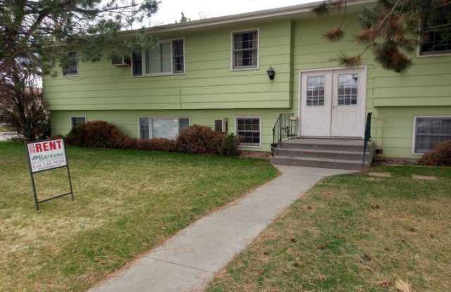 1201 Yellowstone Ave photos photos