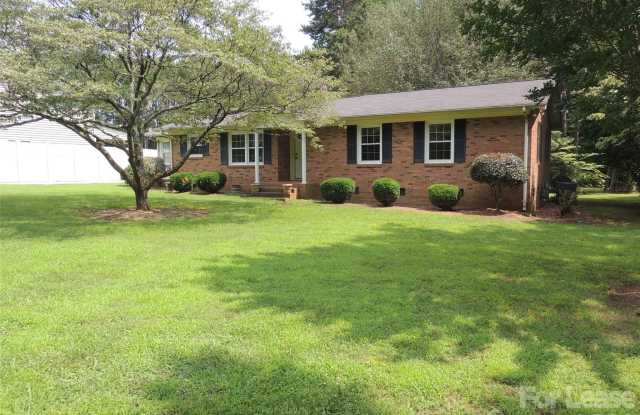 131 Holbrook Street photos photos