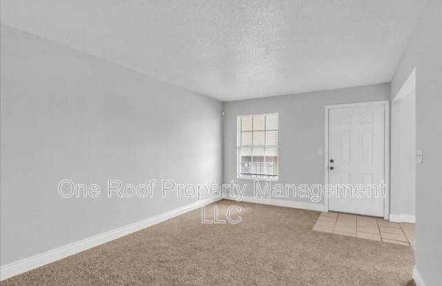 2000 Chateau Dr F Gallery 2