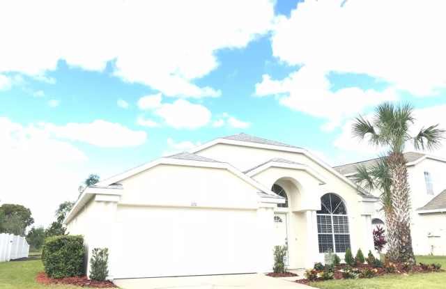 272 Lexingdale Dr Gallery 2