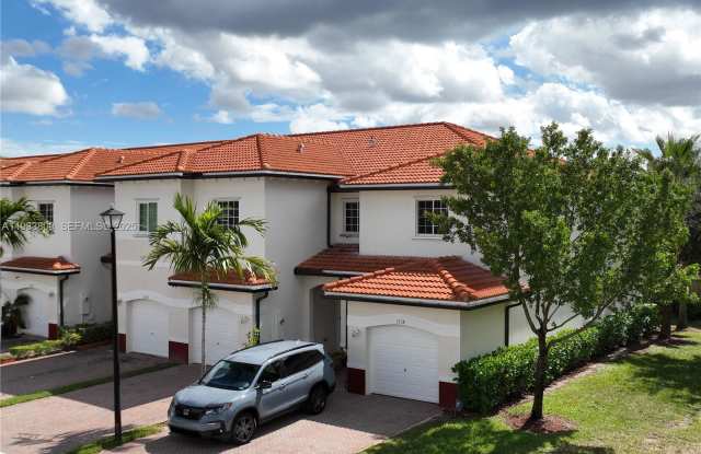 3558 Northwest 29th Court photos photos