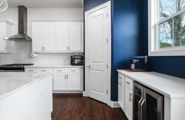 2369 Rover Court Gallery 4