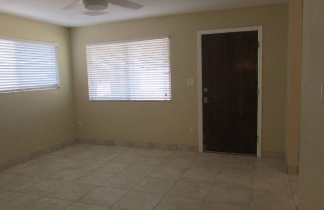 2436 E McArthur Drive Gallery 3