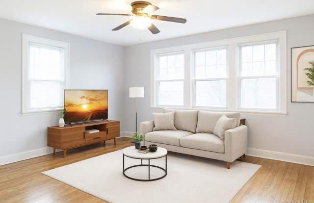 21 Harding Drive unit: 1W photos photos