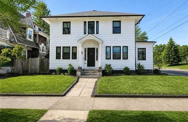 310 Elmgrove Avenue photos photos