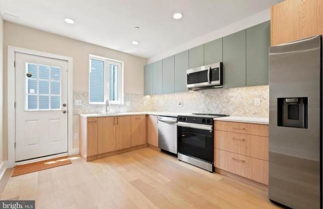 2440 E HAROLD STREET photos photos