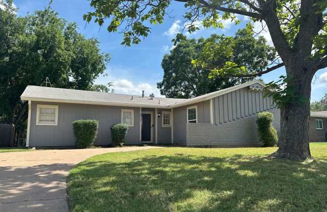 4 bedroom, 2 bath! photos photos 4 bedroom, 2 bath! photos photos