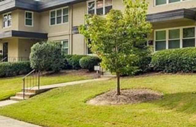 335 Lakemoore Drive Northeast photos photos