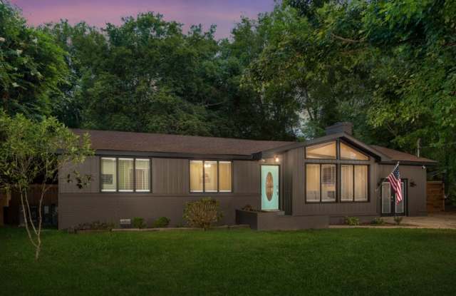 102 Patrick Avenue - 102 Patrick Avenue, Franklin, TN 37064