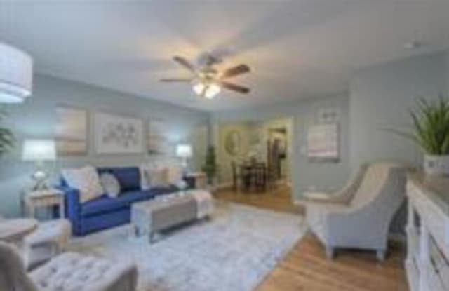 4110 Clark Ave - 2 photos photos