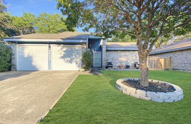 Beautifully Maintained 3 bedoom 2 bath Rental Home that Blends Comfort, Modern Convenience, and Thoughtful Upgrades! - 9609 Woodland Hills, San Antonio, TX 78250