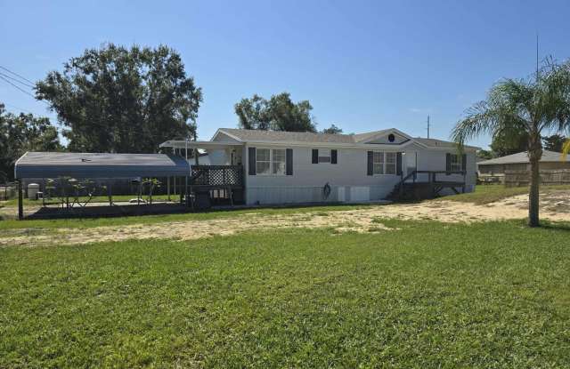 3 bed / 2 bath Winter Haven rental NOW available - 127 Knollwood Drive, Polk County, FL 33881