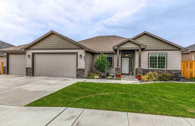 Beautiful 4 Bedroom Home in South Kennewick's Cherry Creek Neighborhood photos photos Beautiful 4 Bedroom Home in South Kennewick's Cherry Creek Neighborhood photos photos