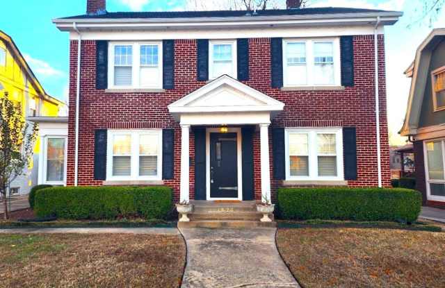 3 Bed 2.5 Bath Plus ADU in Gatewood Add NW OKC photos photos