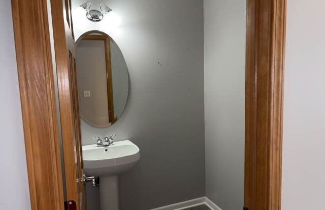 14638 Patriot Square Drive W Gallery 4