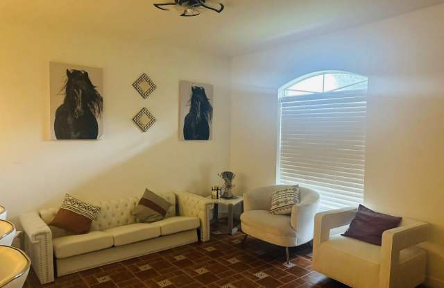 11937 Sturbridge Lane Gallery 4