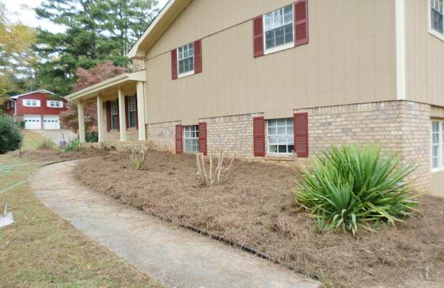 427 Blackwing Court - 427 Blackwing Court, Fairburn, GA 30213