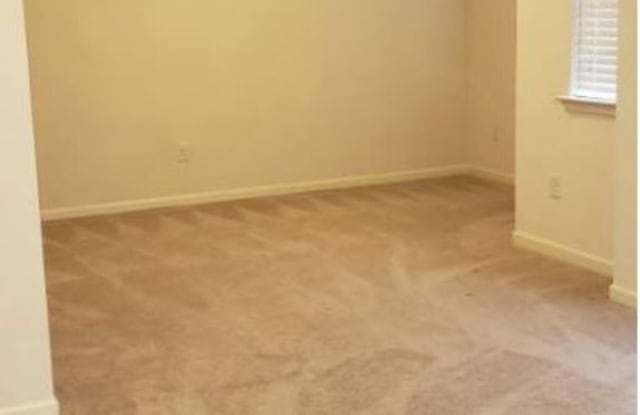 COMING SOON! Nice 4-bedroom with loft house in Hoschton Gallery 4